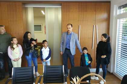 Veleposlanik Krassimir Bojanov otvoril šolsko leto otroške delavnice pri veleposlaništvu